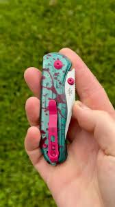 Kizer Drop Bear Zombie Shark Exclusive #80 of 150