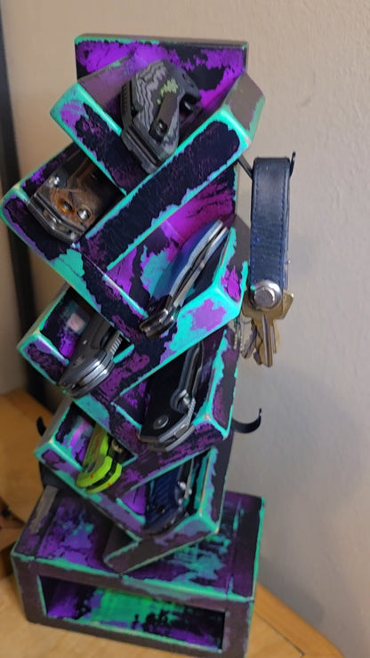 Gear Up EDC Tower Hulk Distressed Finish Colorway