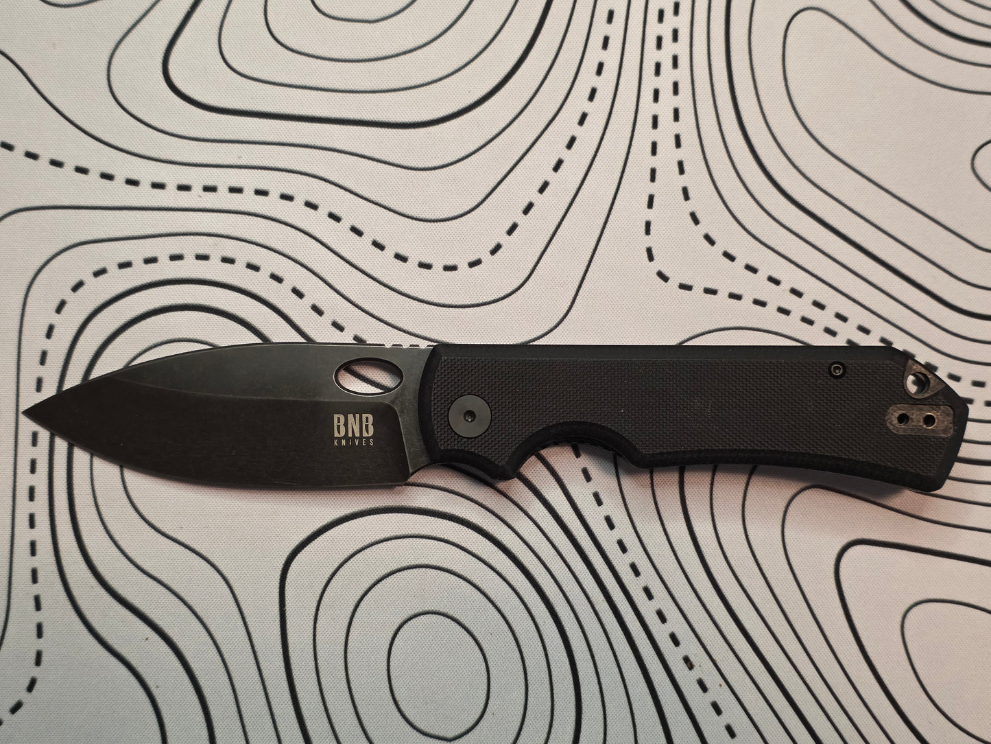 BNB Stryker Black